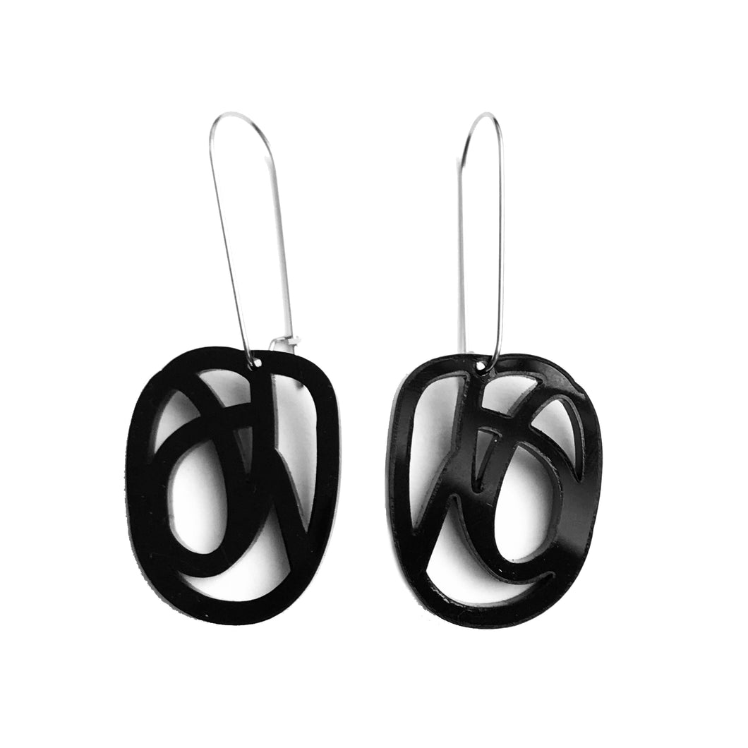 Hanging Swirl Earrings in Black