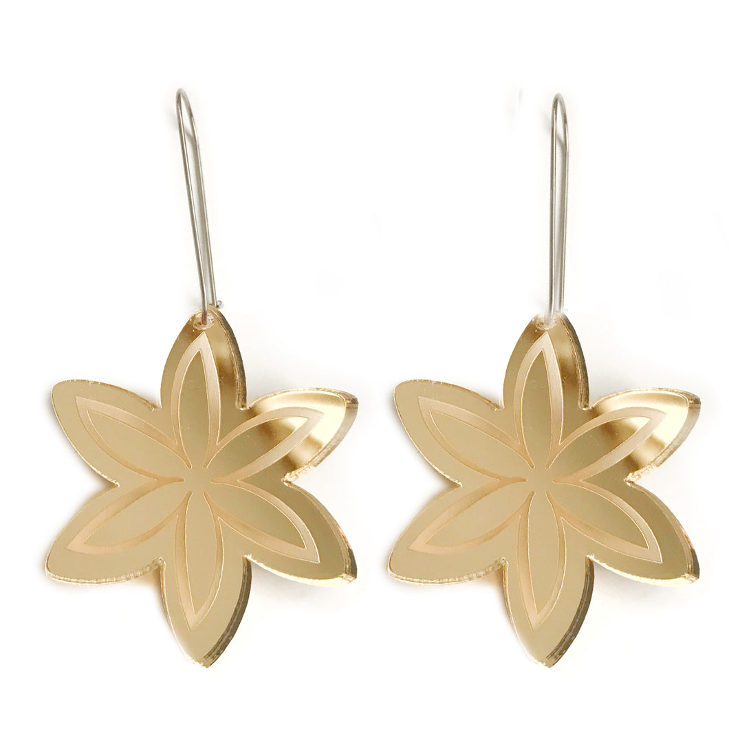 Snowflake Earrings in Gold Mirror
